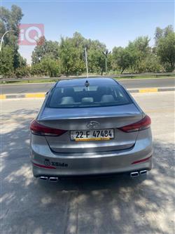 هیوندای ئەلەنترا